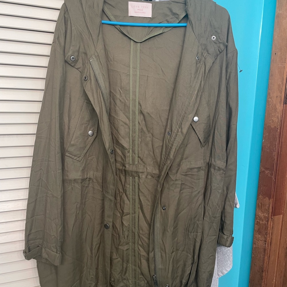 Long Love tree jacket olive green